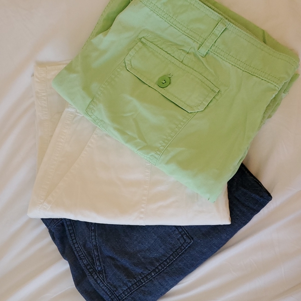 3 G.H. Bass skirts, Like new/ NWT, 16